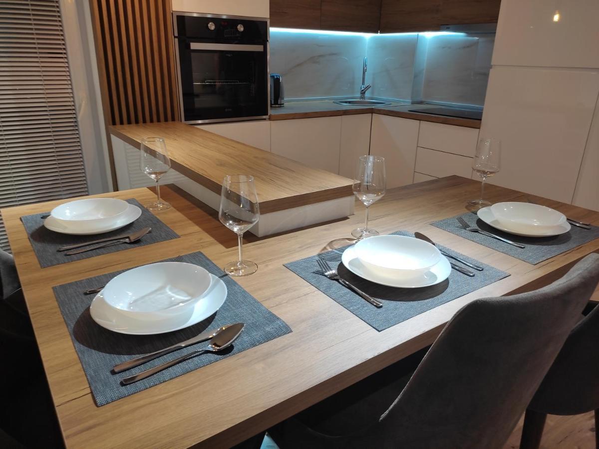 Appartamento Sky Luxury Arandjelovac Esterno foto