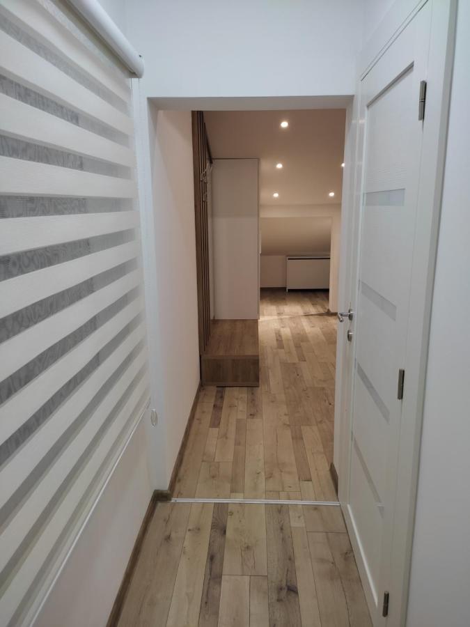 Appartamento Sky Luxury Arandjelovac Esterno foto