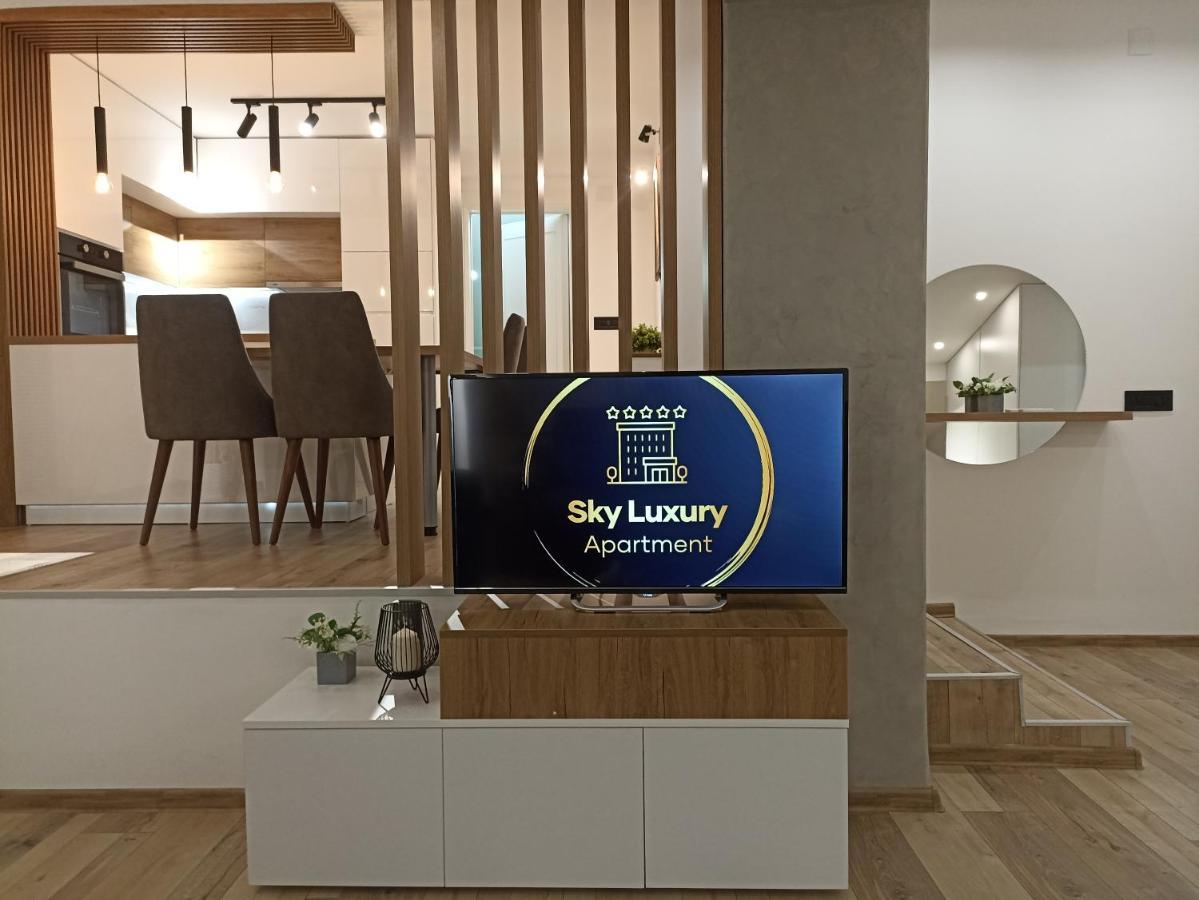 Appartamento Sky Luxury Arandjelovac Esterno foto